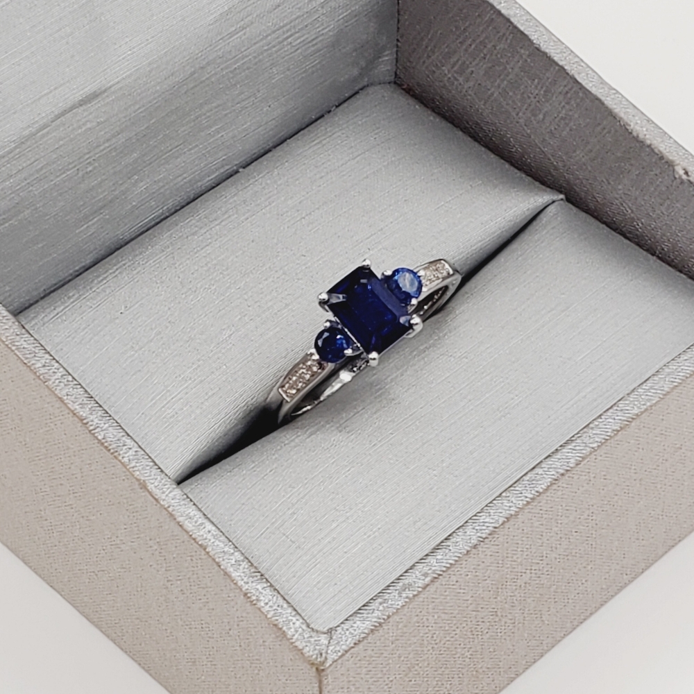 Emerald & Round Cut Ring Blue Spinel Ring 925 Sterling Silver Ring - Picture 8 of 8